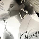 گوشواره آبکاری نقره طرح قلب تو خالی رنگ ثابت کد sm (پس کرایه)