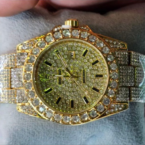 ساعت مچی زنانه رولکس ROLEX فول نگین مخراج کاری تاریخ دار تنوع طرح رنگ ثابت کد vn
