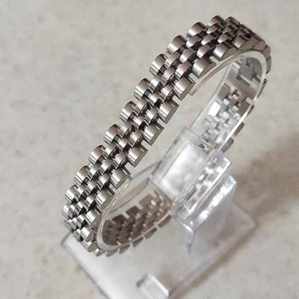 دستبند رولکس استیل 15میل رنگ نقره ای ،دستبند مردانه ،دستبند زنانه.،.