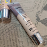 کرمپودر گیاهی بژ روشن کرم پودر ضدآب اورجینال Maybelline foundation