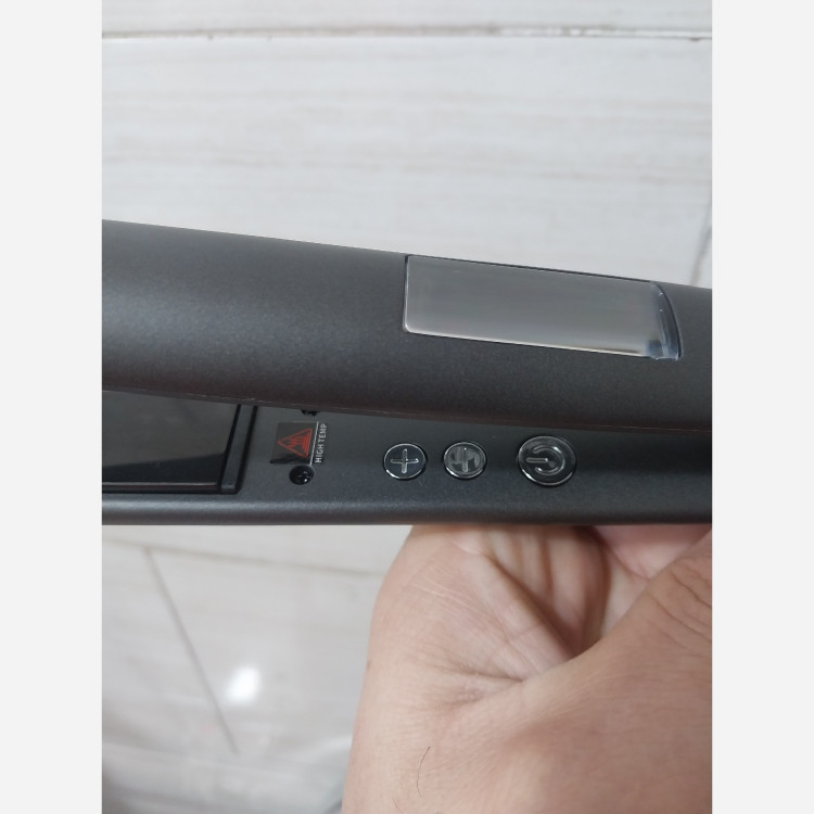 اتو مو ویژه کراتین چرین در دو مدل صفحه پهن و صفحه باریک