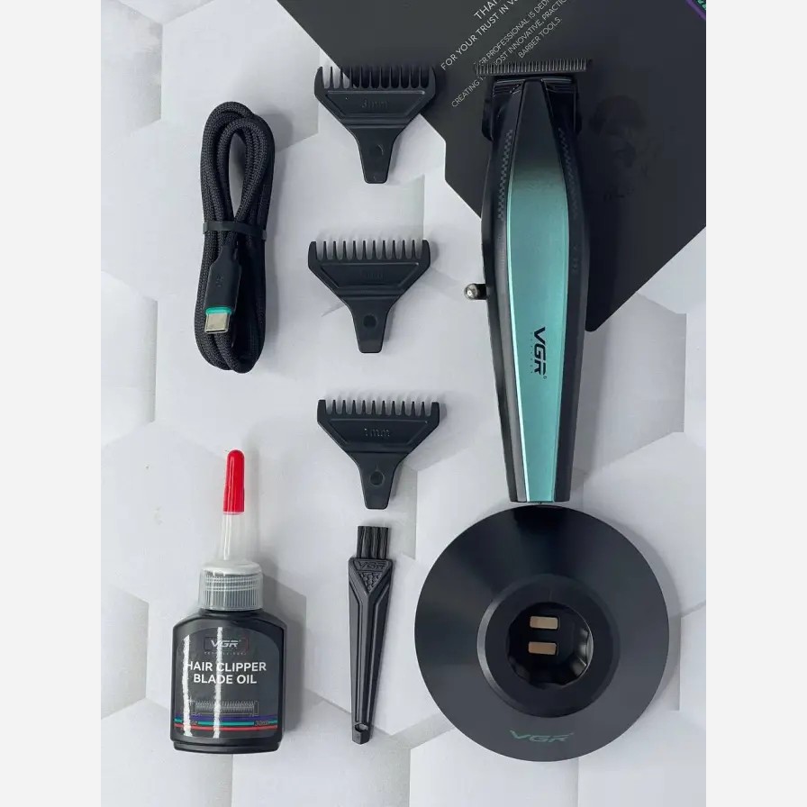 ماشین اصلاح صفر زن خط زن وی جی آر V-992شاهکاری از وی جی آر 9000 دور در دقیقه