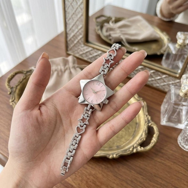 ساعت ستاره ترند در چهار رنگ گالری ماهکسا