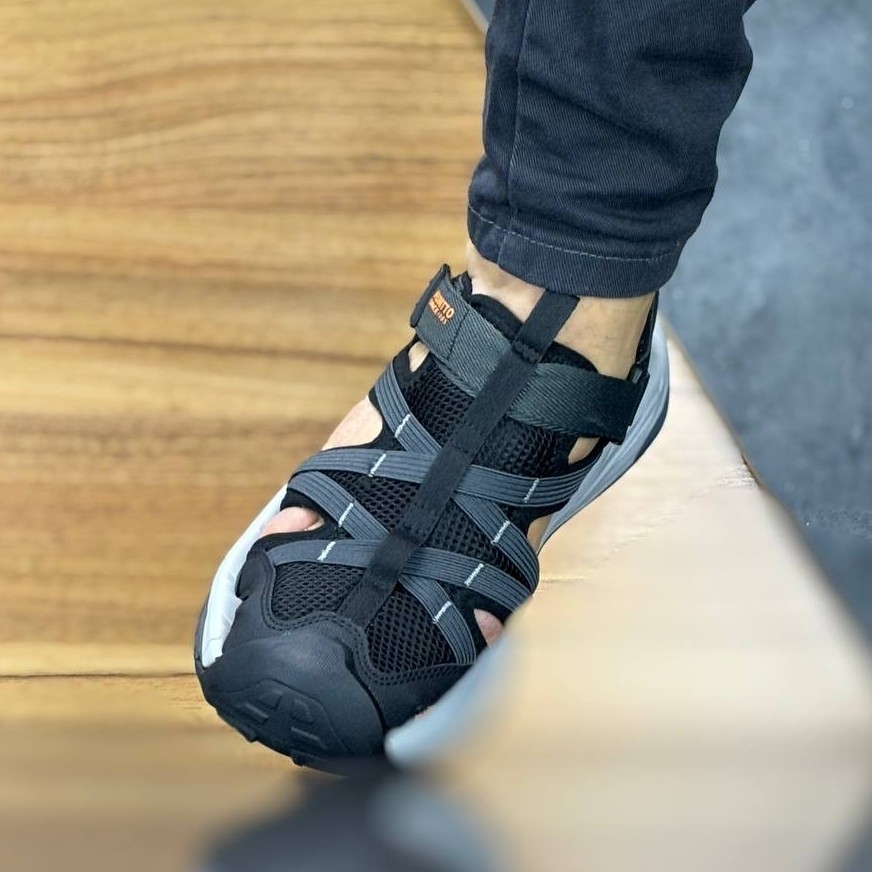 صندل پیاده روی مردانه هامتو humtto 740977A-8