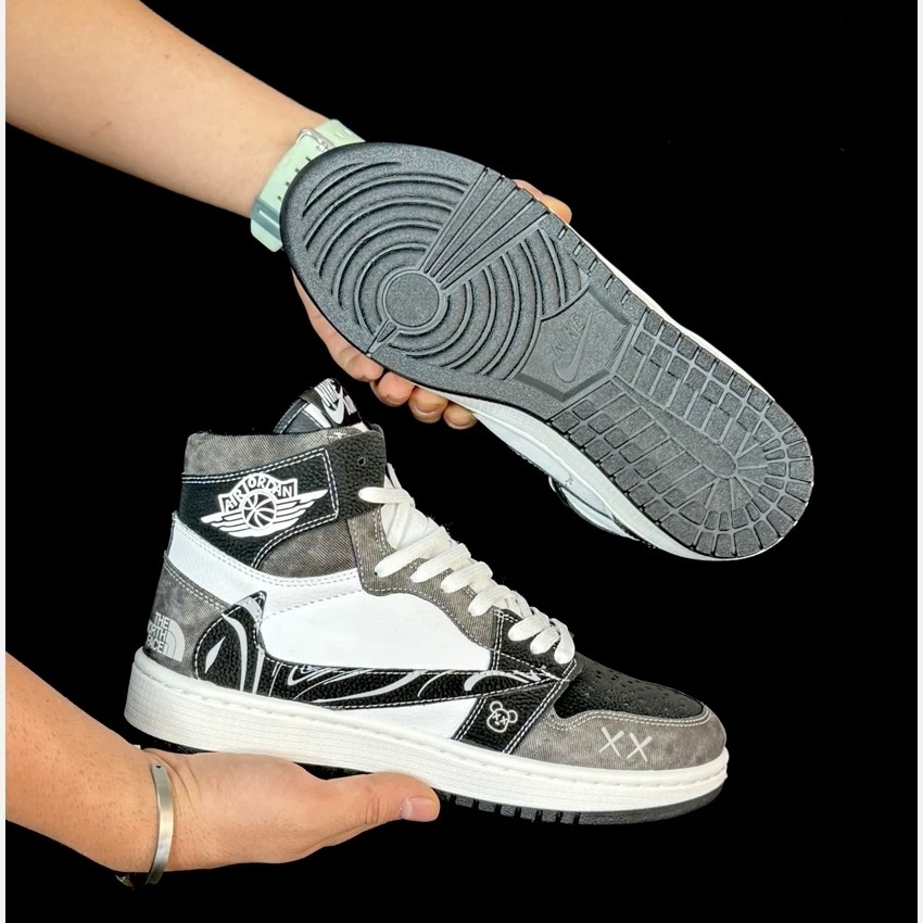 کتونی ساقدار جردن نورث فیس