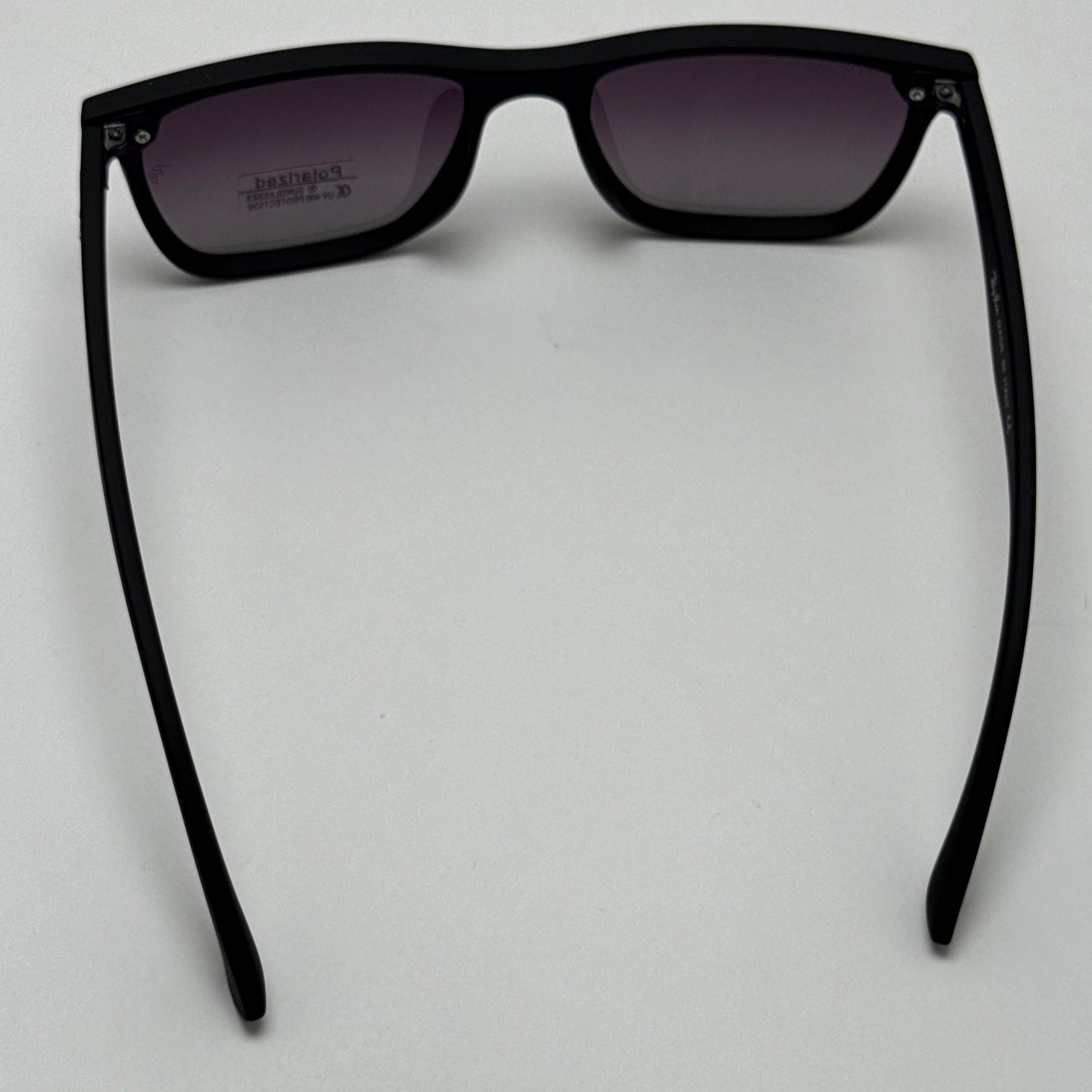 عینک آفتابی پلاریزه ریبن rayban تمام مشکی کد p2222 (ارسال رایگان)