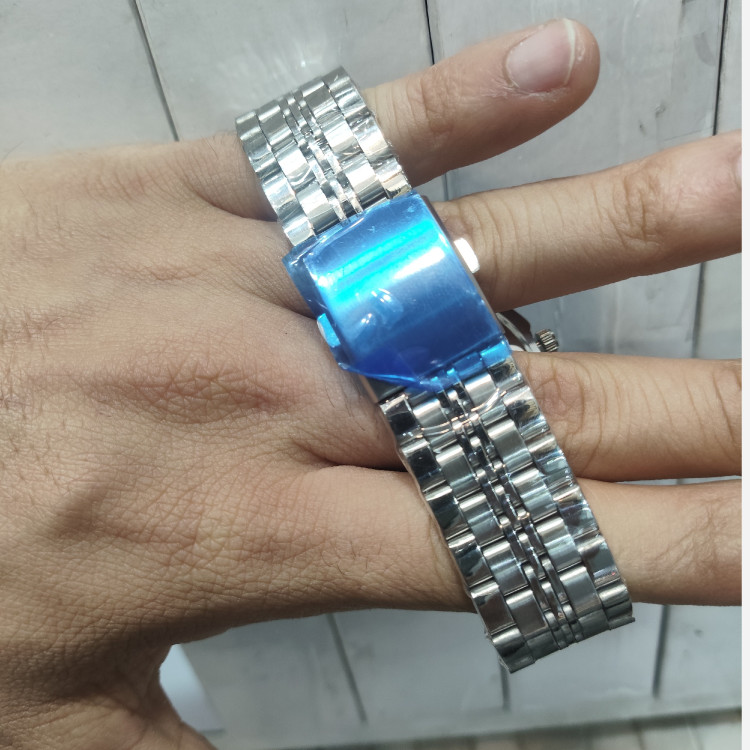 ساعت الگانس ست زنانه مردانه نقره ای صفحه سفید رنگ ثااابتت