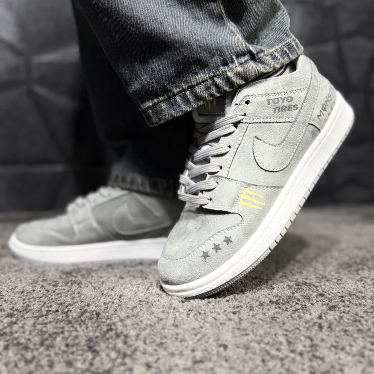 کتونی نایک اس بی مانستر طوسی روشن (Nike Sb) monster