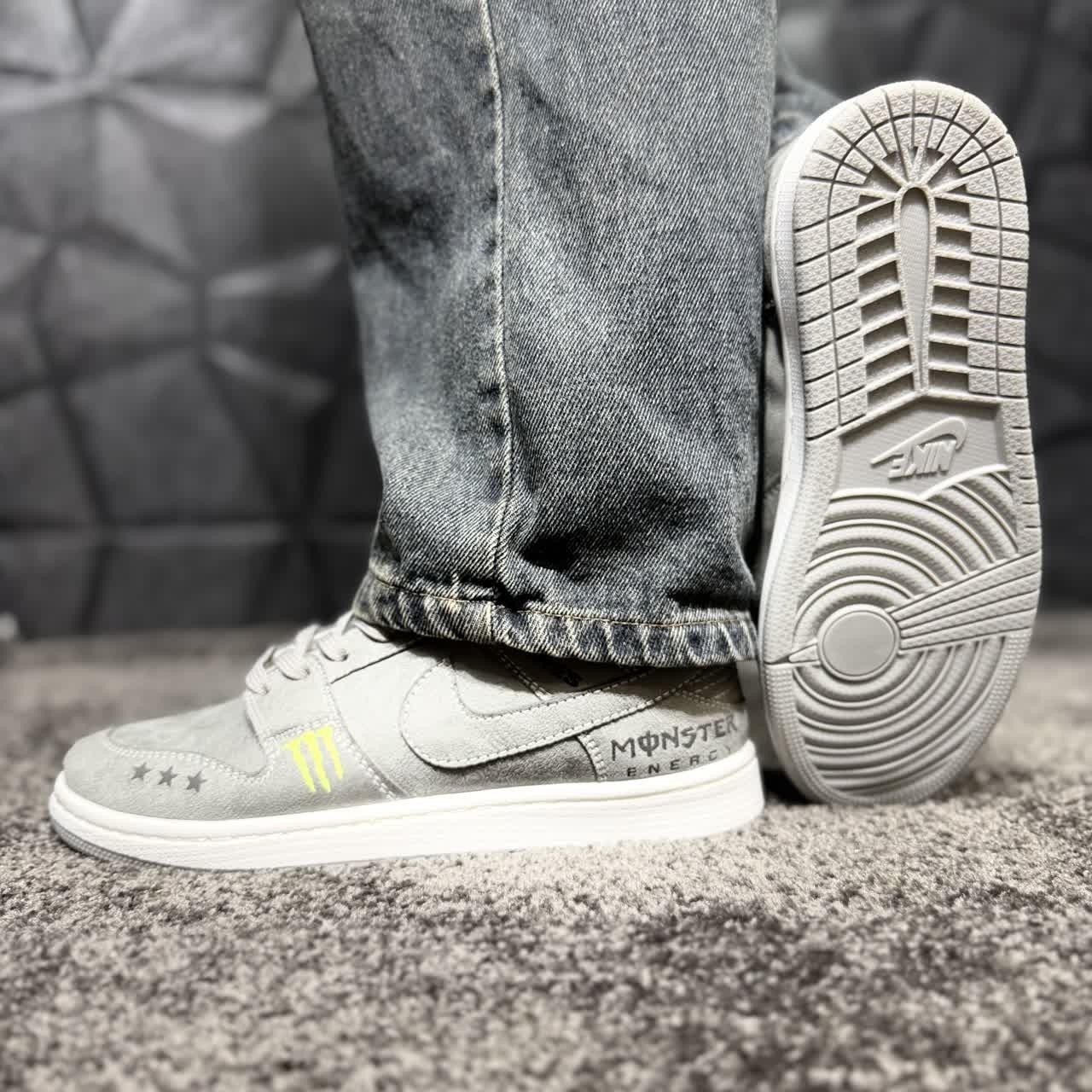 کتونی نایک اس بی مانستر طوسی روشن (Nike Sb) monster