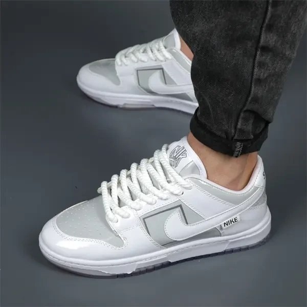کفش کتونی نایک اس بی سفید براق(Nike Sb)