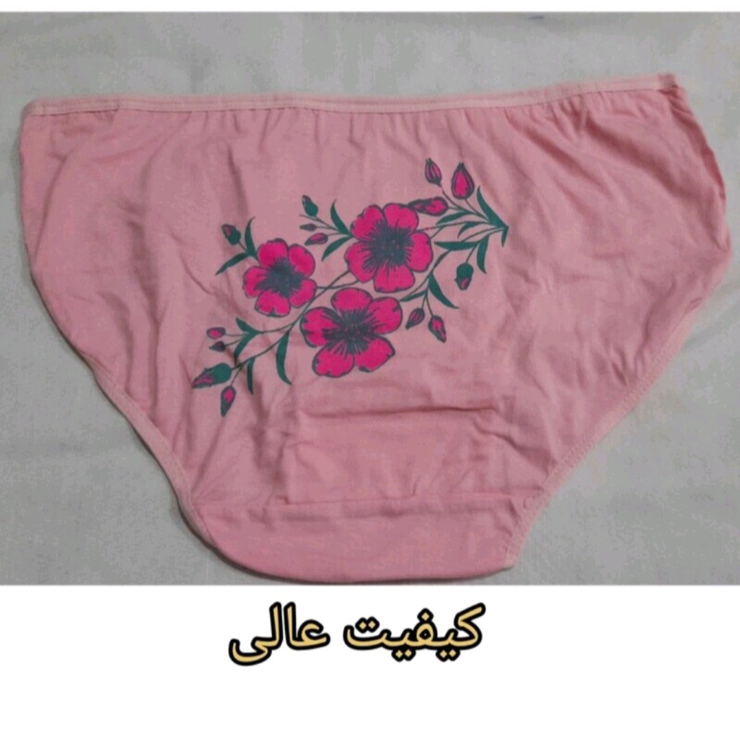 شورت زنانه جنس نخی اعلا سایز 4 ایکس لارج مناسب 52 تا 56 فری سایز کیفیت عالی پشت چاپی طرح دار
