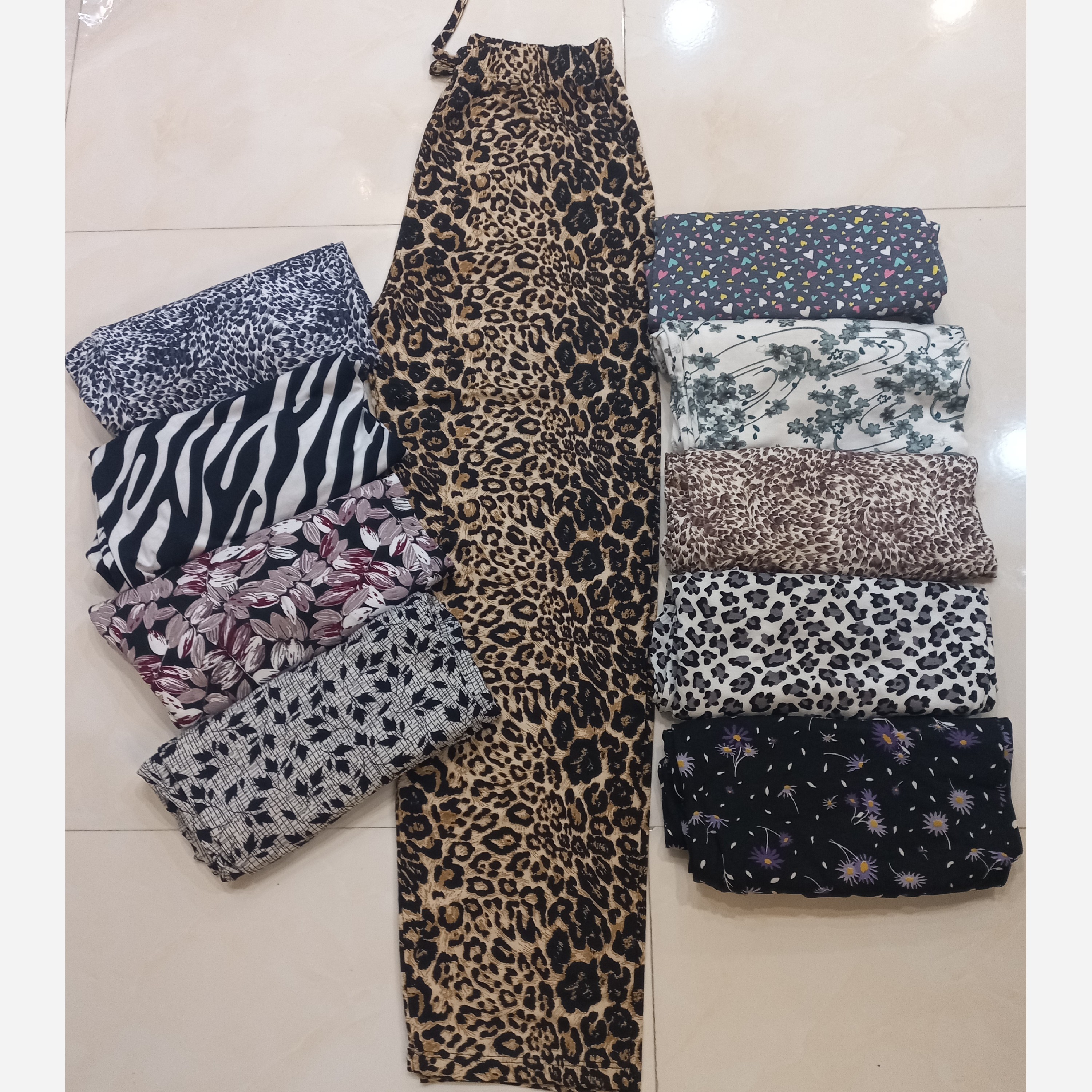 شلوار ویسکوزنخ راحتی طرح دار مناسب سایز 42 تا 48