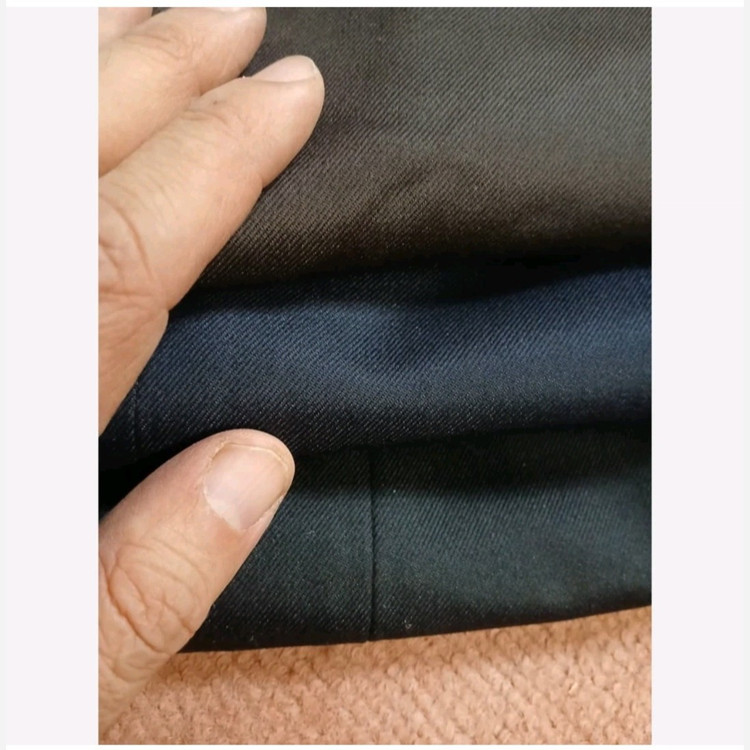 شلوار پارچه ای مردانه گرم بالا سایز 42تا50 دارد