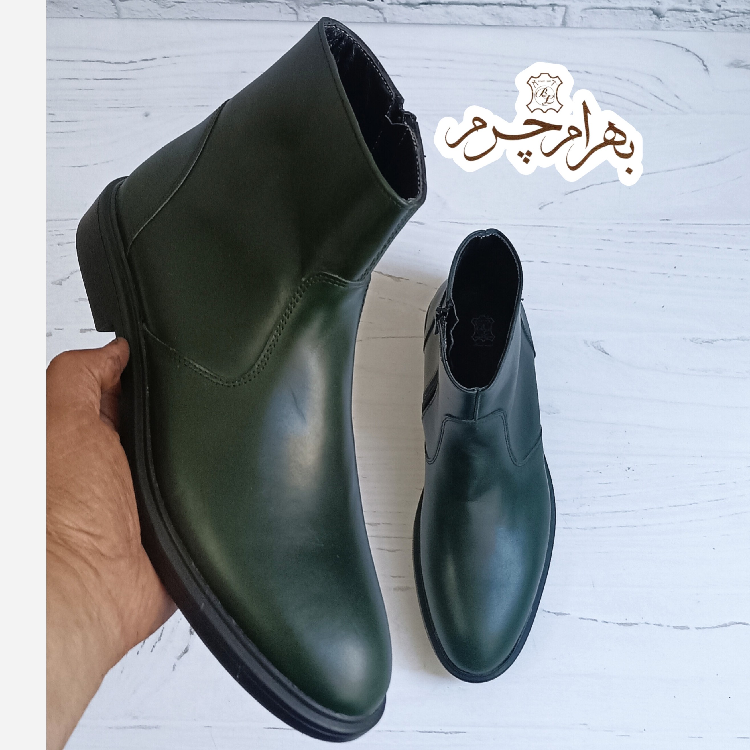 نیم بوت مردانه چرم طبیعی دست دوز مدل آلپاین اسپرت یشمی