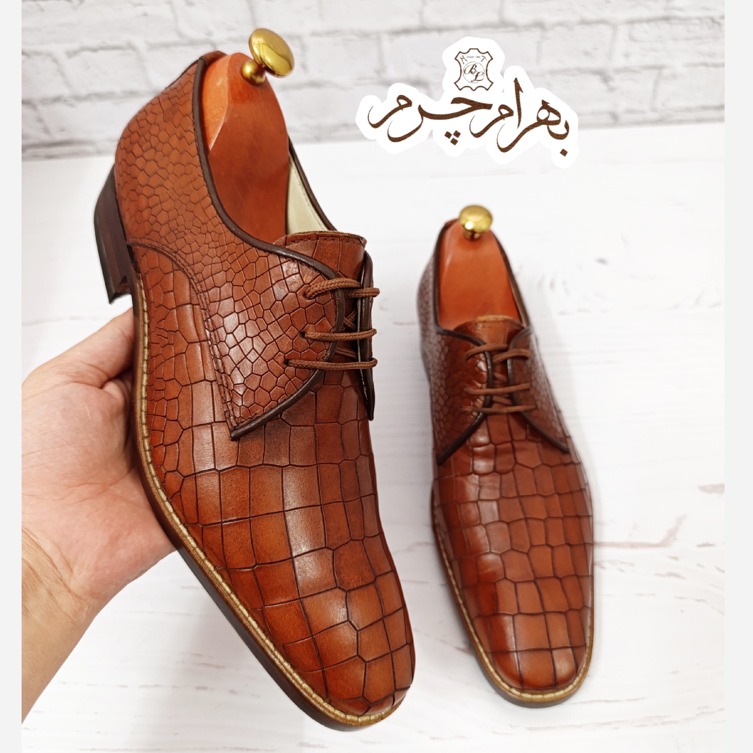 کفش مردانه زیره چرم طبیعی گاومیش مدل آریزونا تک سایز