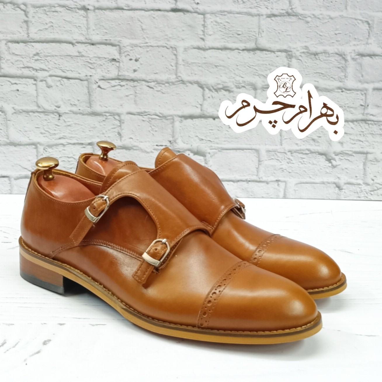 کفش مردانه مجلسی چرم طبیعی مدل آلفردو عسلی