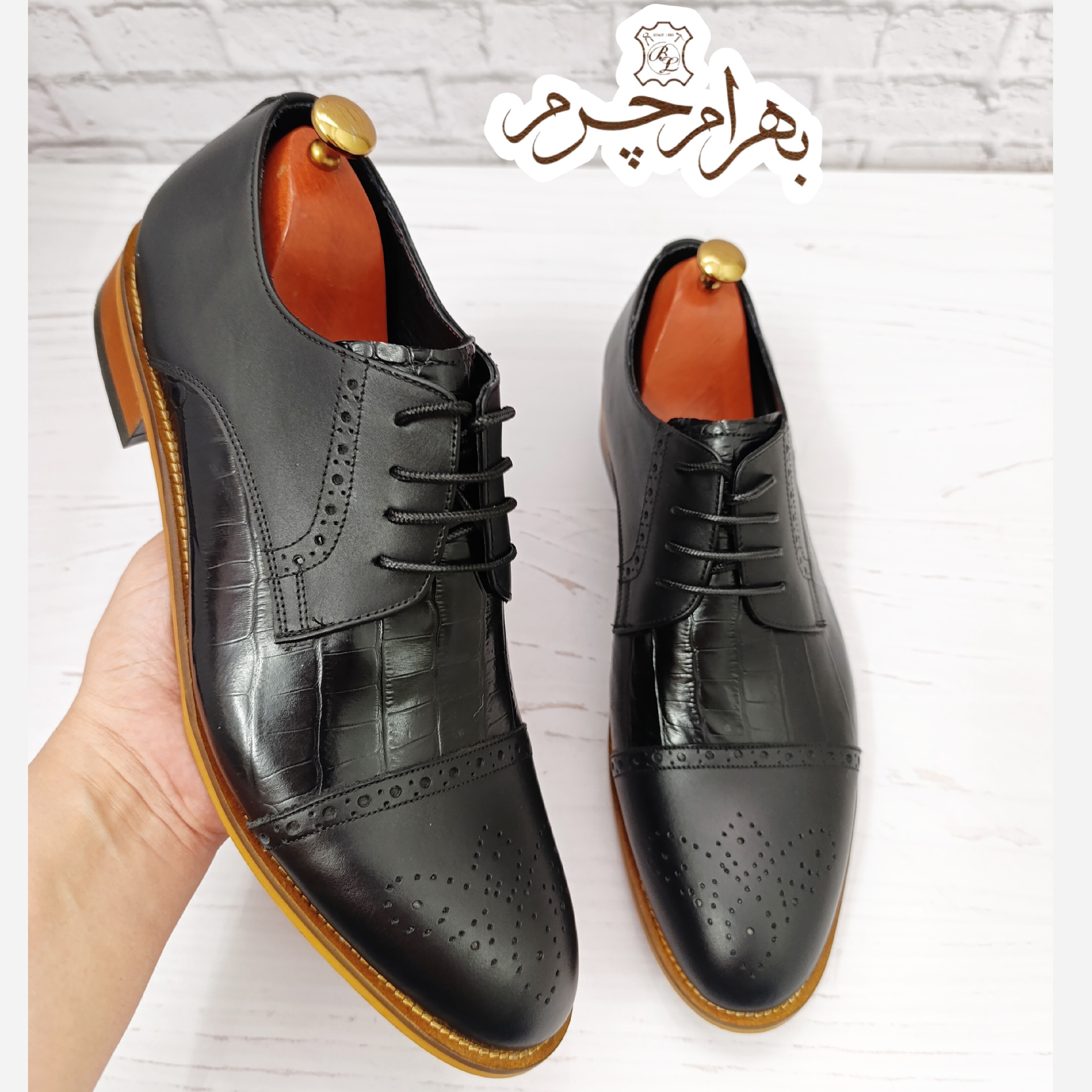 کفش مردانه مجلسی چرم طبیعی دستدوز مدل کارلو کروکودیلی مشکی