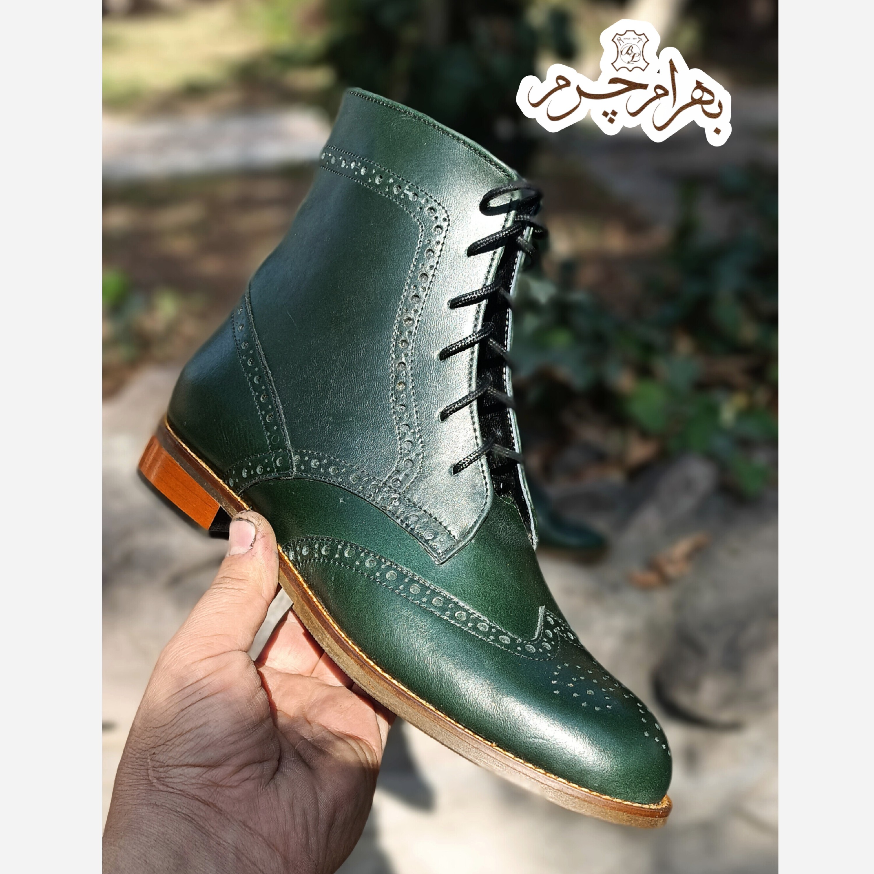 نیم بوت زنانه چرم طبیعی مدل پارامیس کلاسیک یشمی