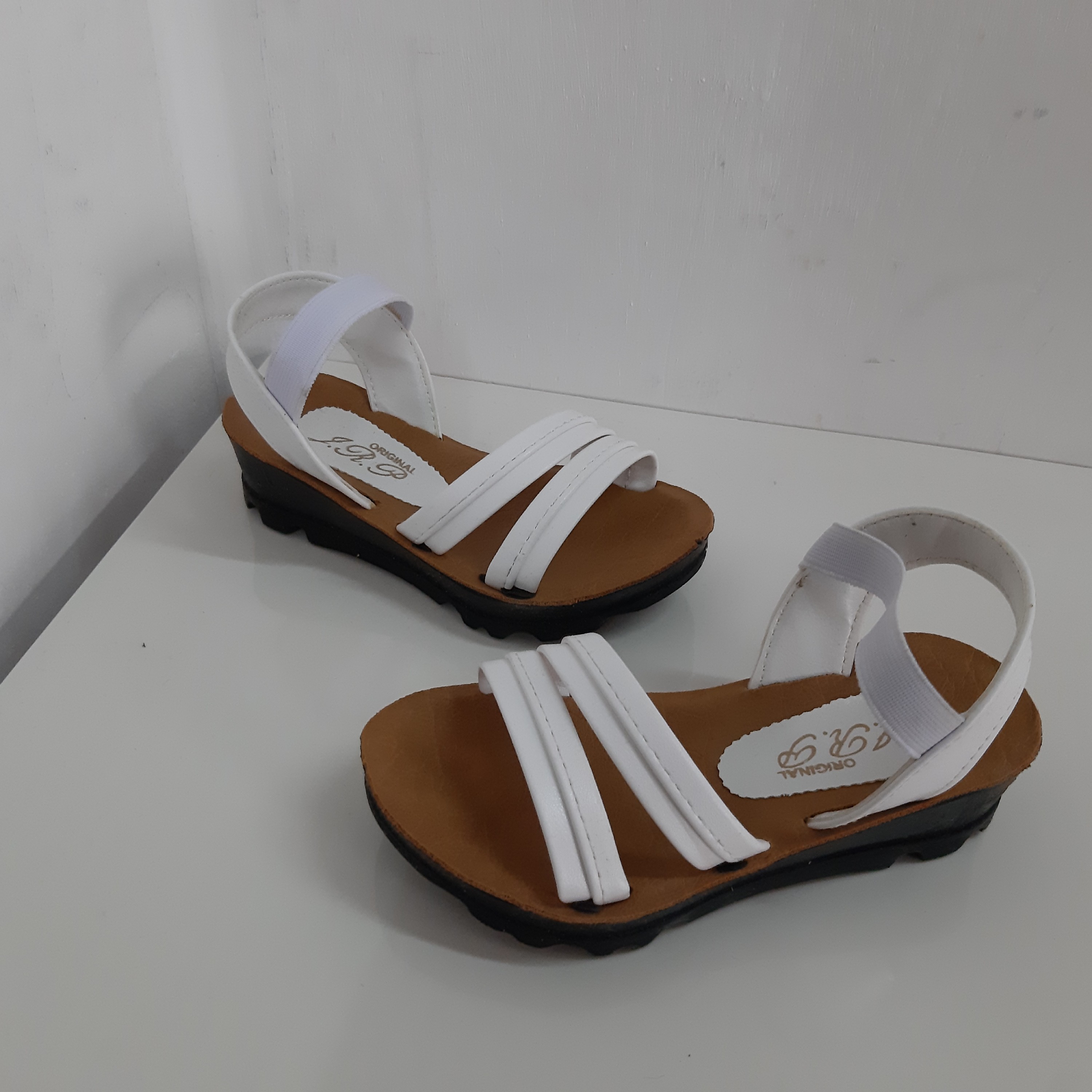 کفش بچگانه تابستانی دخترانه سایز 27تا30
