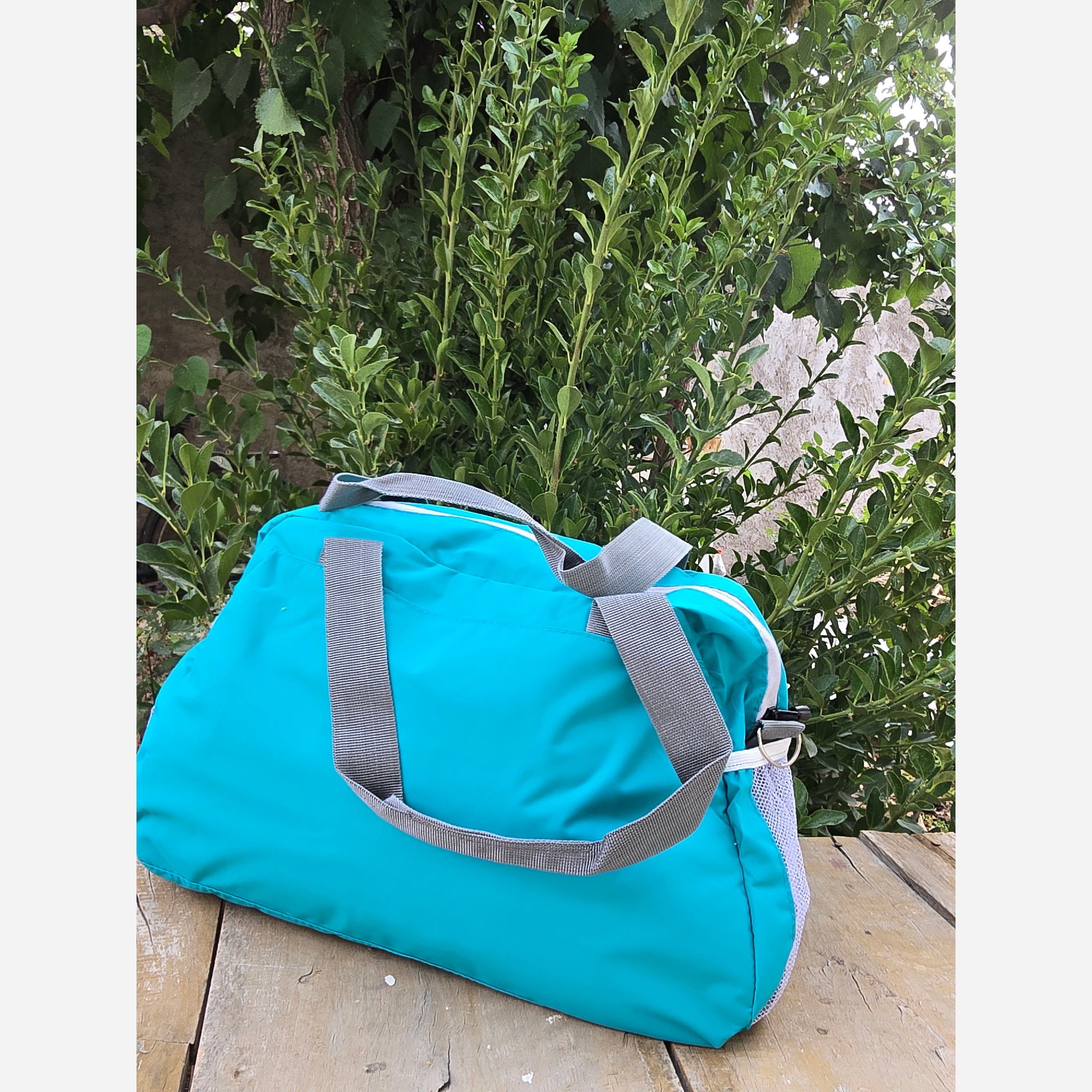 کوله و ساک ورزشی باشگاه ریبوک رنگی