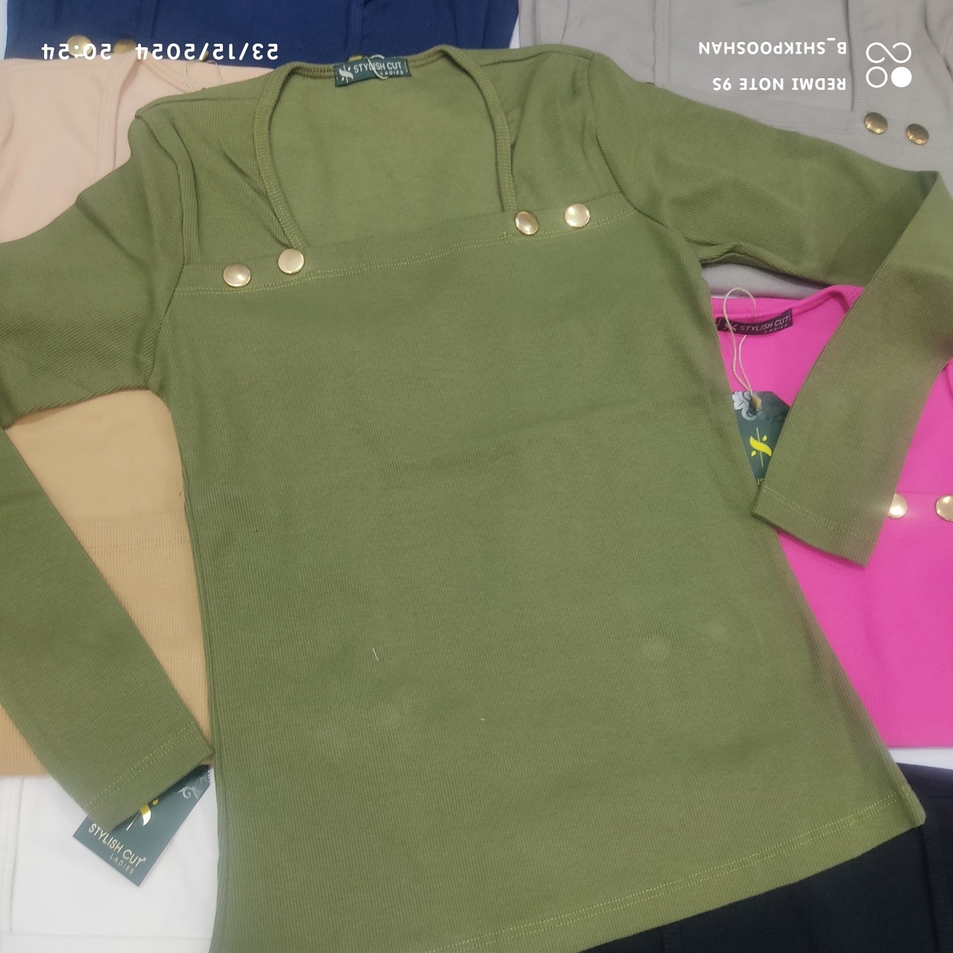 بلوز جلو سینه باز دکمه دار جنس کبریتی بلوز کبریتی زنانه فری سایز از 36 تا 46 رنگبندی 8 رنگ بلوز کبریتی دخترانه و زنانه