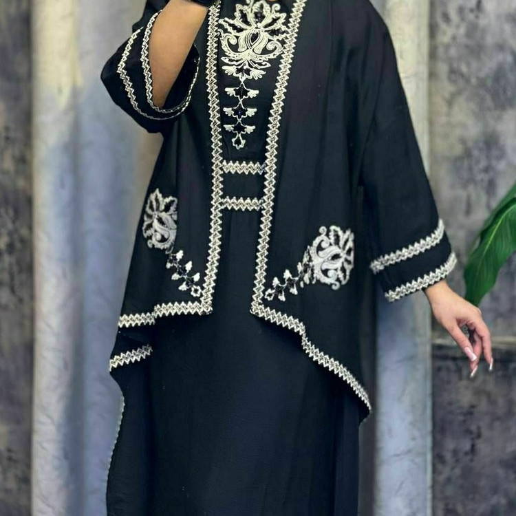 مانتو زنانه رویه و سارافون گلدوزی شده پارچه کرسپو سایز1و2 مناسب تا 48 رنگبندی 4 رنگ مانتو زنانه رویه و سارافون دخترانه