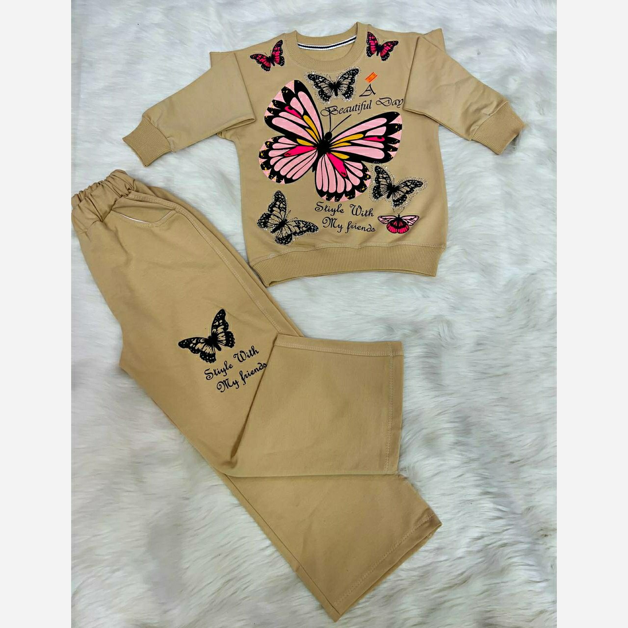 بلوز و شلوار بگ دخترانه و پسرانه در دو طرح سایز 35 تا 60 بلوز و شلوار بگ پروانه بلوز و شلوار بگ موسچینو ست پسرانه دختران