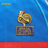 کیت زیدان فرانسه 1998، لباس فوتبالی زیدان لباس ورزشی