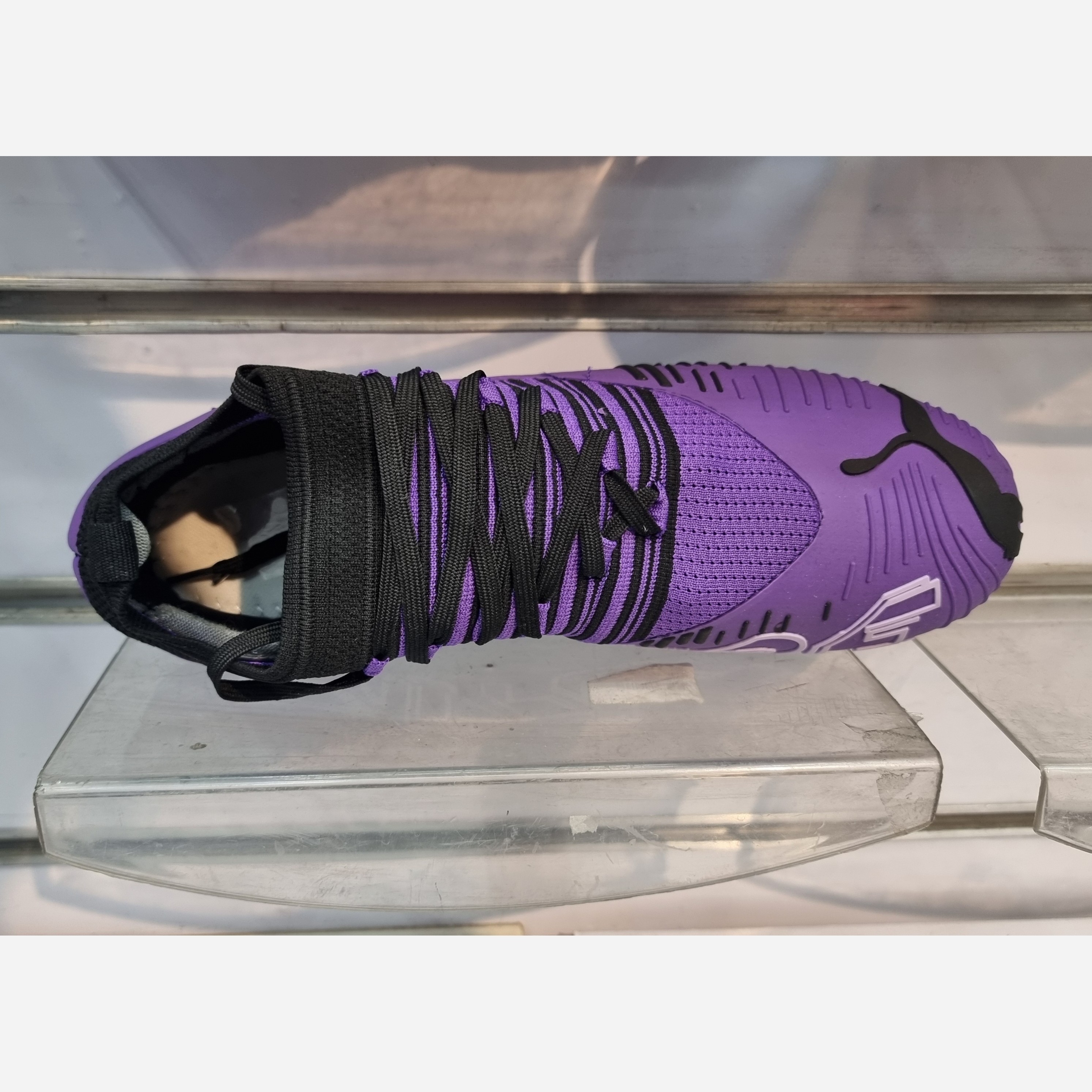 کتونی فوتبال استوک پوما فیوچر Puma Future