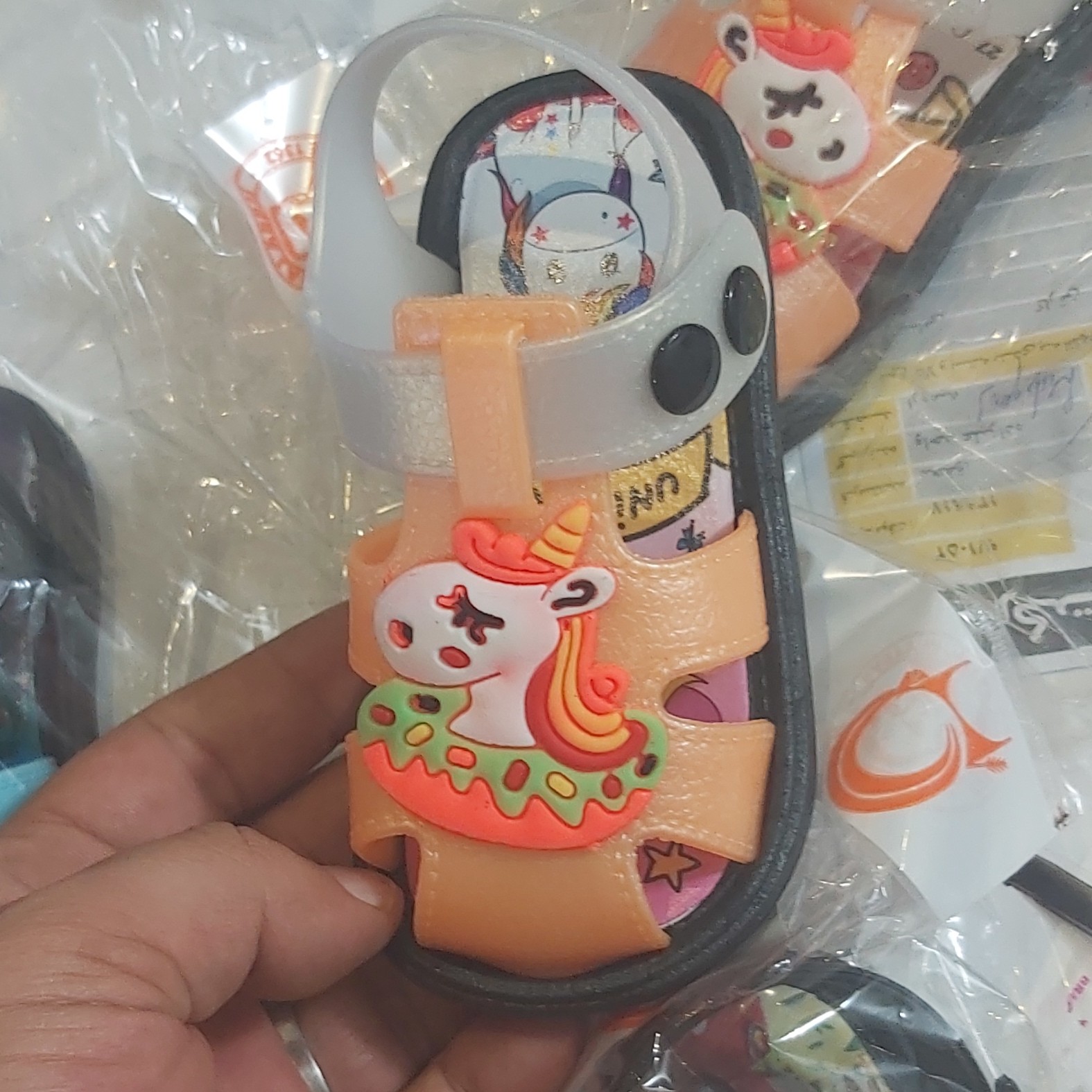 کفش تابستانی بچگانه