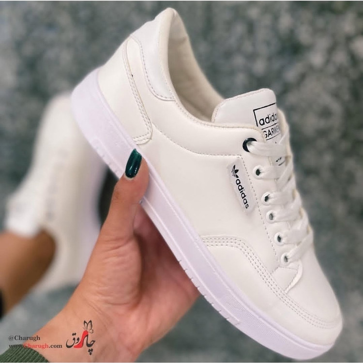 کفش اسپرت زنانه و مردانه ست ونس آدیداس سفید داخل دوخت37تا44(پس کرایه)