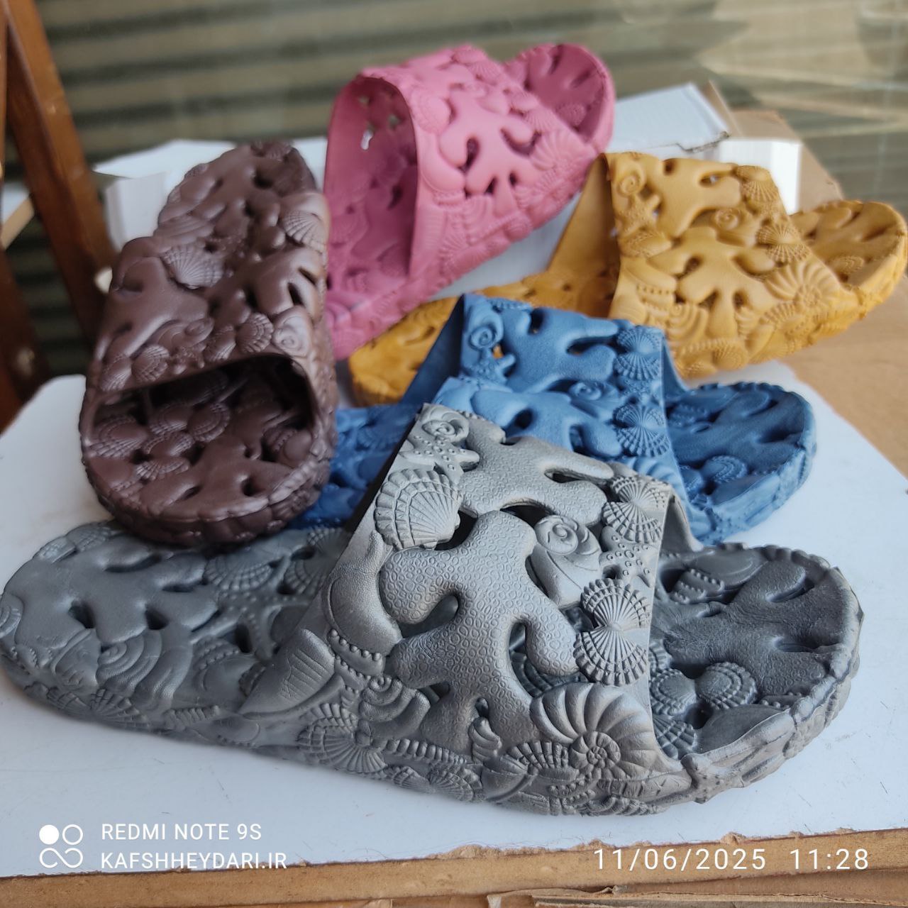 دمپایی استخری ژله ای زنانه