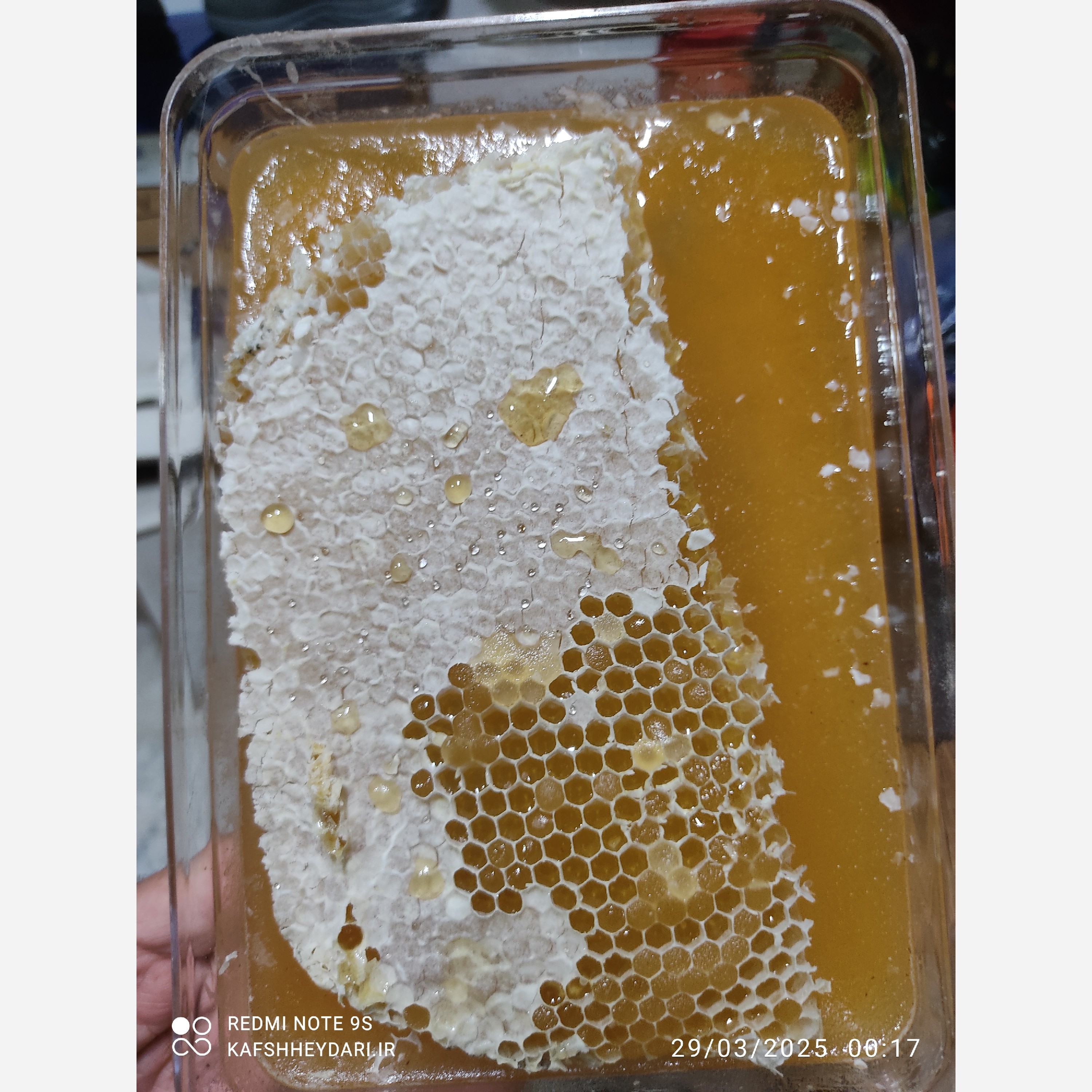 عسل طبیعی طارم سزنق