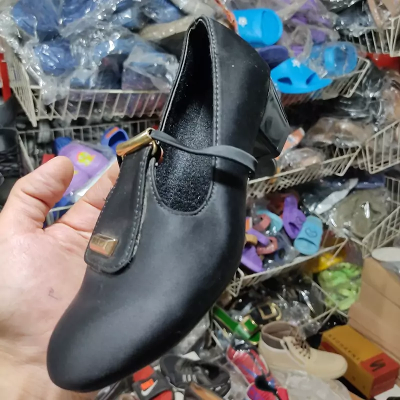 کفش مجلسی پاشنه 3 سانتی زنانه مدل کمردار