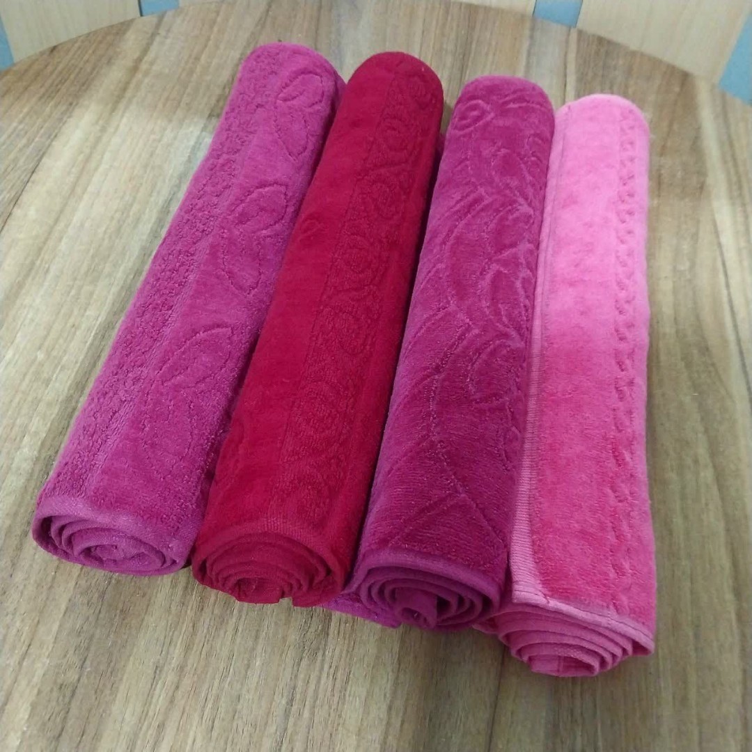 حوله دست وصورت زارا