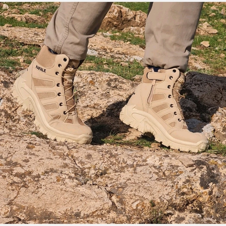 کفش کوهنوردی رافائل Rafael مردانه زنانه خاکی کوهستان