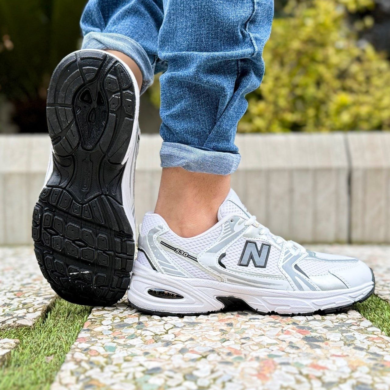 کتونی نیوبالانس 530 مردانه زنانه مشکی سفید New Balance