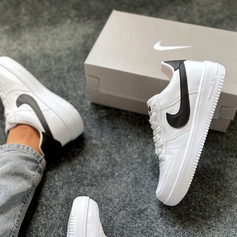 کتونی مدل نایک ایرفورس اسپرت مردانه و زنانه رنگ سفید نایک مشکی سایز 41تا44 Nike Air Force