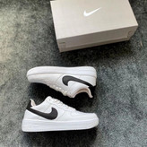 کتونی مدل نایک ایرفورس اسپرت مردانه و زنانه رنگ سفید نایک مشکی سایز 41تا44 Nike Air Force