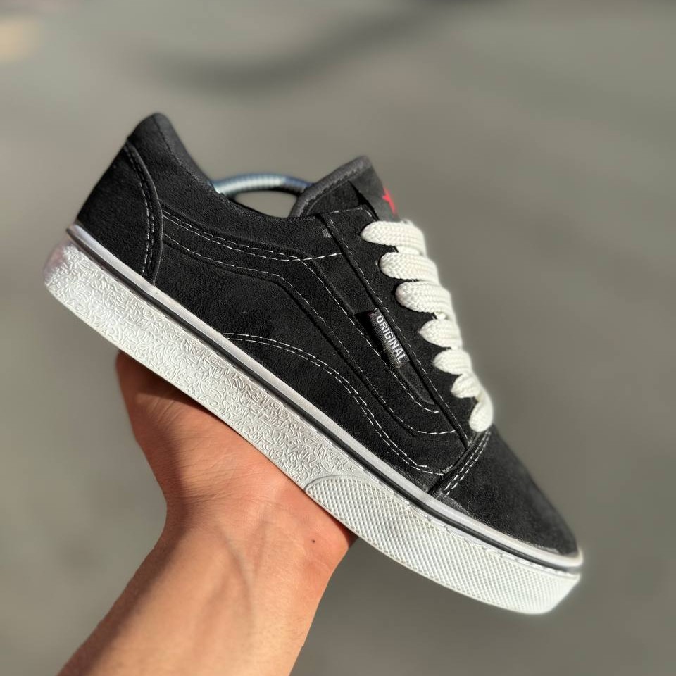 ونس اولد اسکول مشکی مردانه و زنانه ست 37 تا 44 مشکی سفید اسپرت vans old school