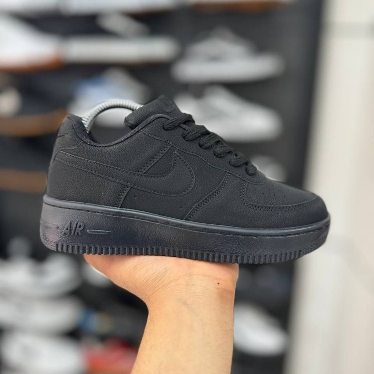 کتونی نایک ایرفورس مردانه و زنانه Nike Airforce رنگ بندی سفید و مشکی کرم و ... اسپرت 37 تا 44