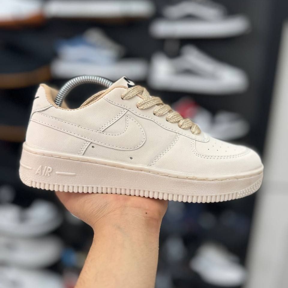 کتونی نایک ایرفورس مردانه و زنانه Nike Airforce رنگ بندی سفید و مشکی کرم و ... اسپرت 37 تا 44