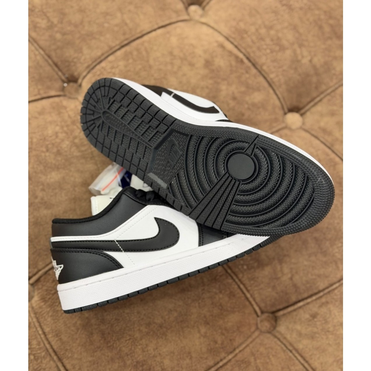 کتونی نایک جردن مشکی سفید کوتاه Jordan low