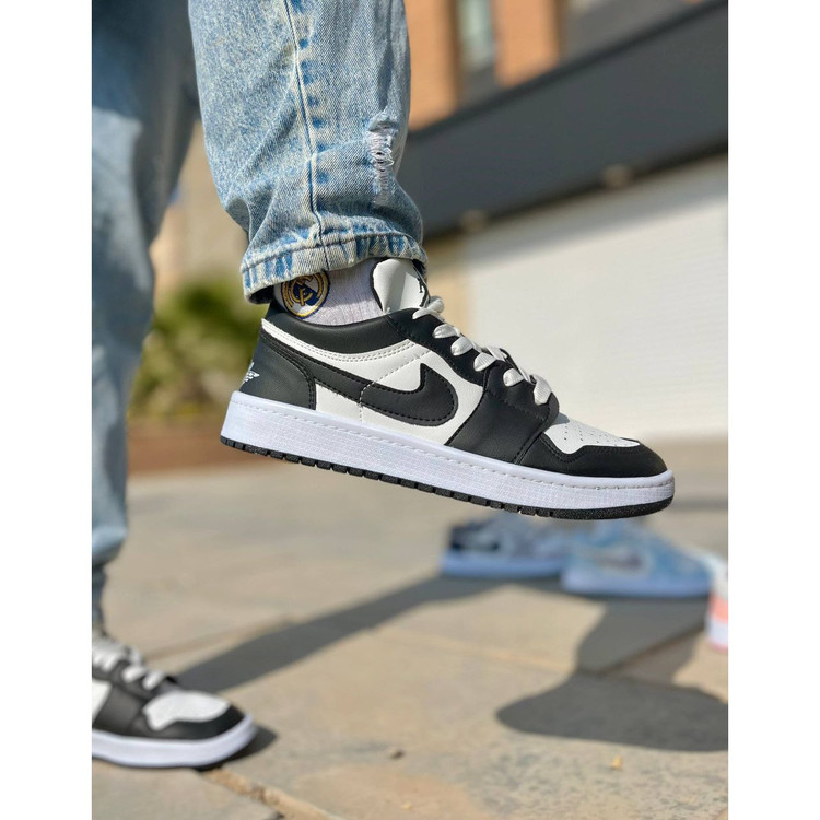 کتونی نایک جردن مشکی سفید کوتاه Jordan low