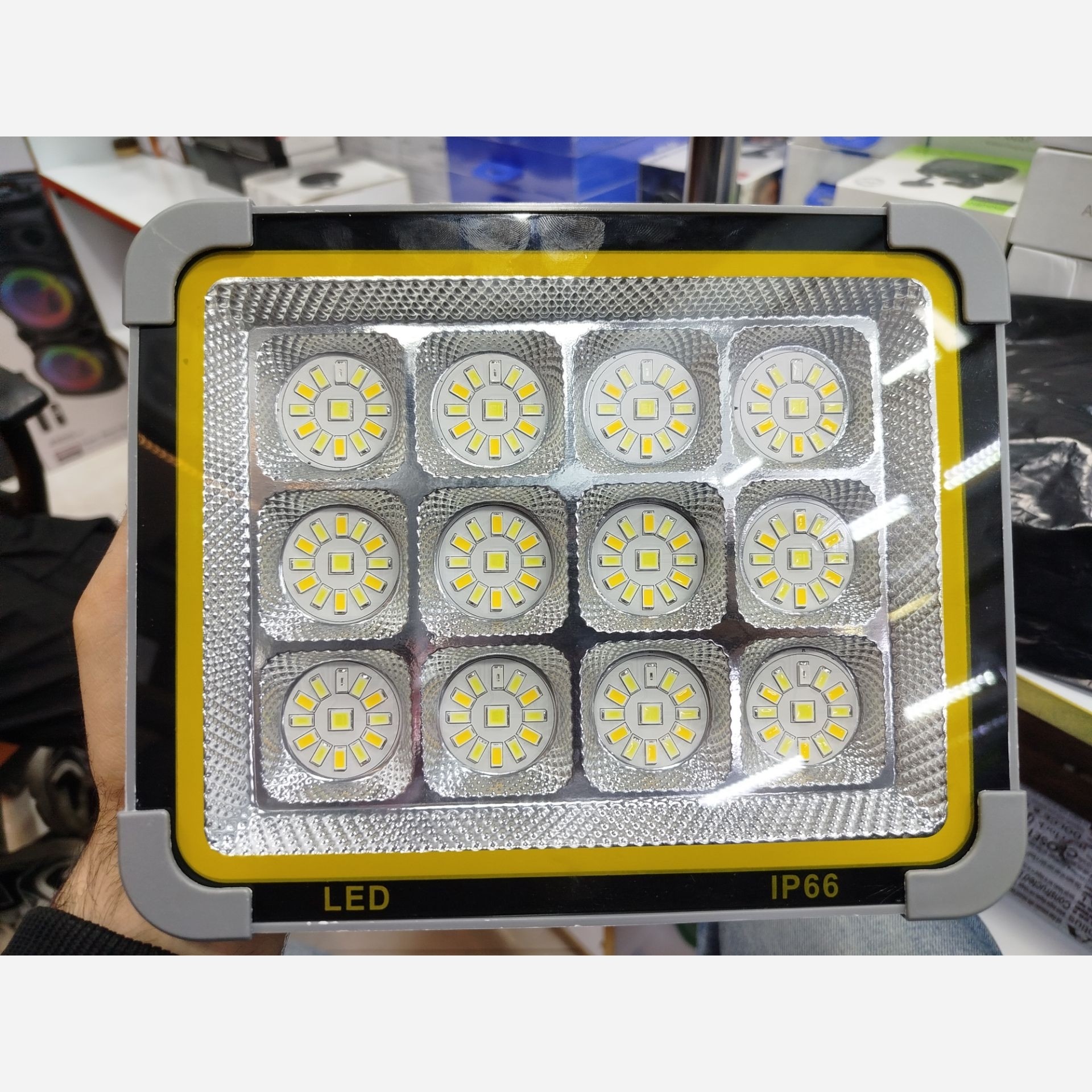 پروژکتور شارژی خورشیدی LED اصلی بزرگ باتری خور قیمت عالی