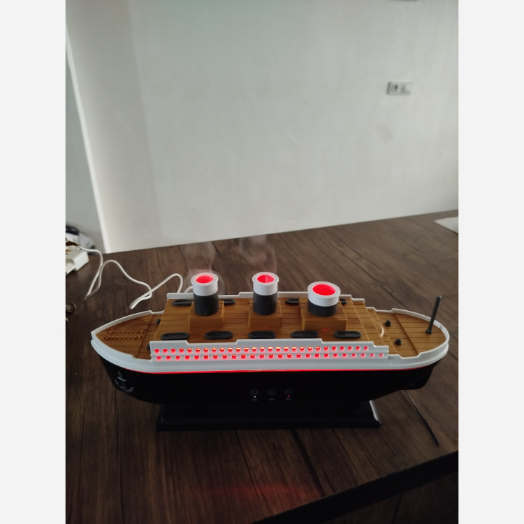 بخور سرد کشتی تایتانیک اصلی دارای RGB به همراه ریموت کیفیت عالی