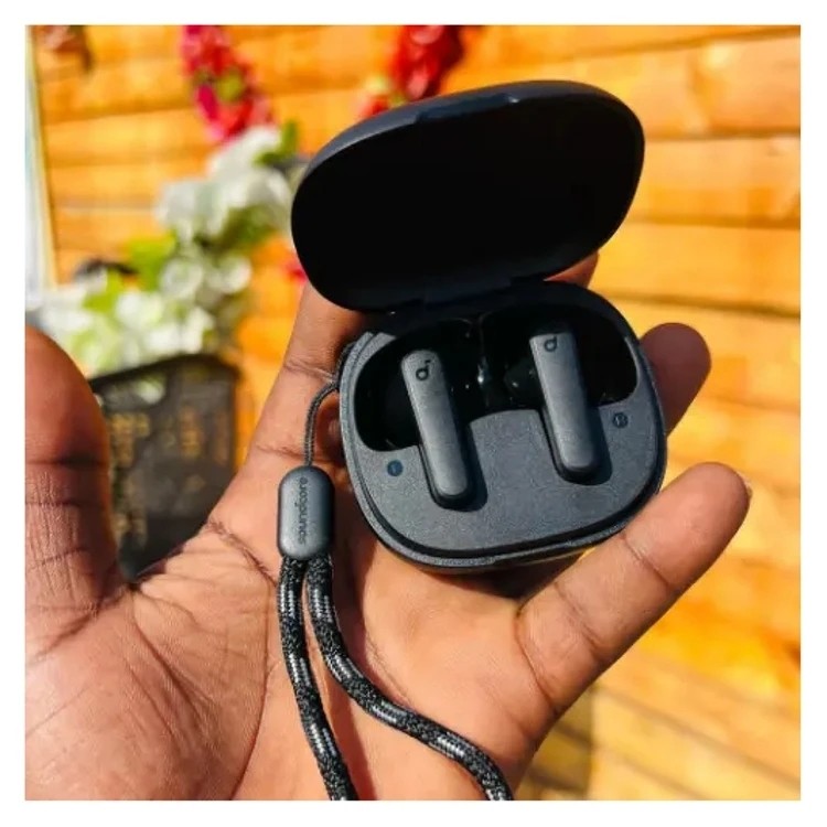 ایرپاد اصلی انکر مدل Anker r50i اورجینال با 10 ساعت نگهداری شارژ قیمت عالی