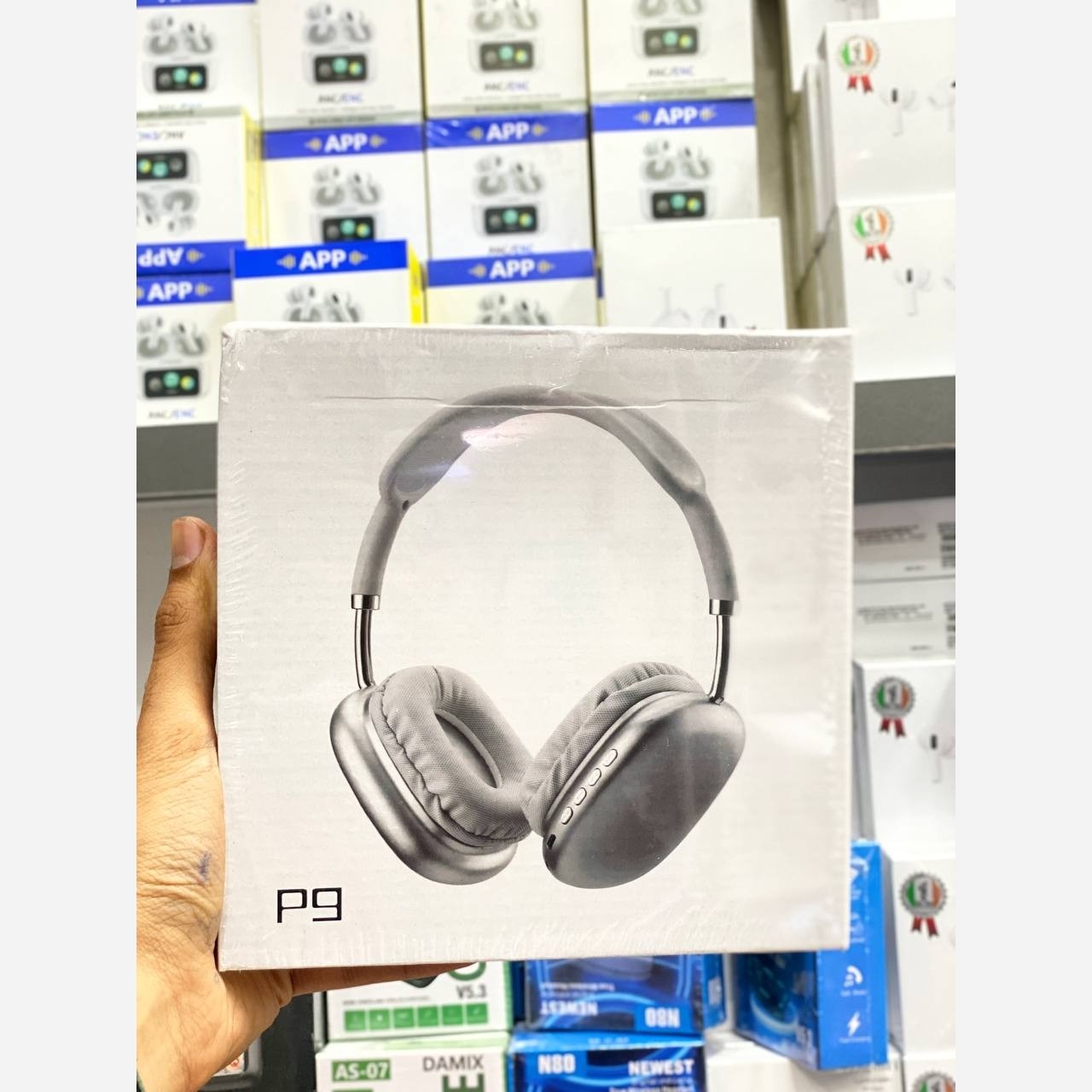 هدفون پر طرفدار P9