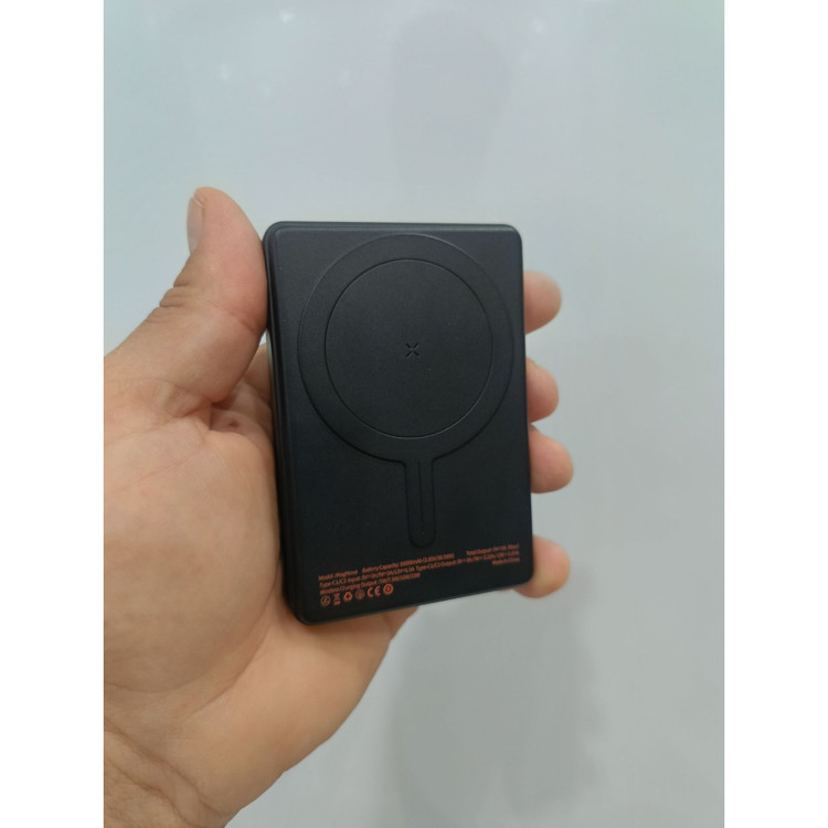 پاوربانک وایرلس شارژ ظرفیت 10 هزار میلی آمپر MAGOR