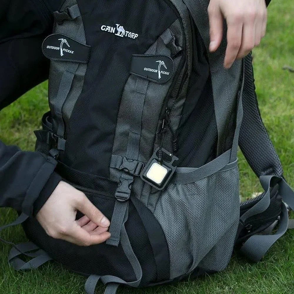 چراغ قوه کوچک قابل شارژ مربعی،چراغ تاکتیکال کمپینگ شارژی چندکاره مگنتی مدل KEYCHAIN LIGHT (چراغ اضطراری)